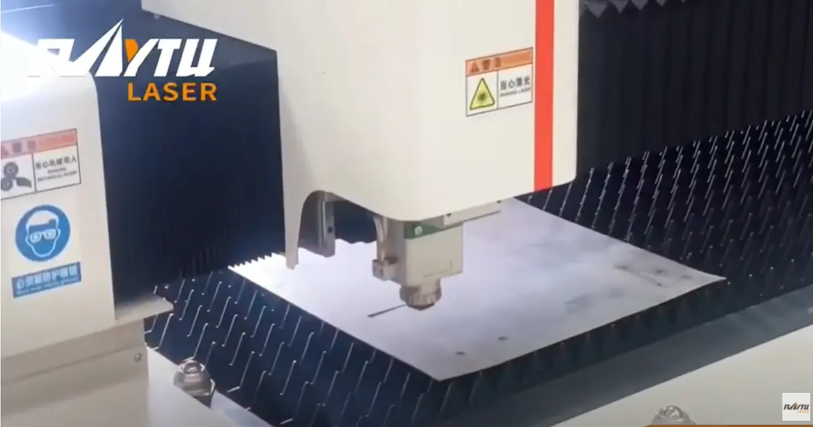 Máquina de corte a laser de fibra Raytu H chegou à Nova Zelândia