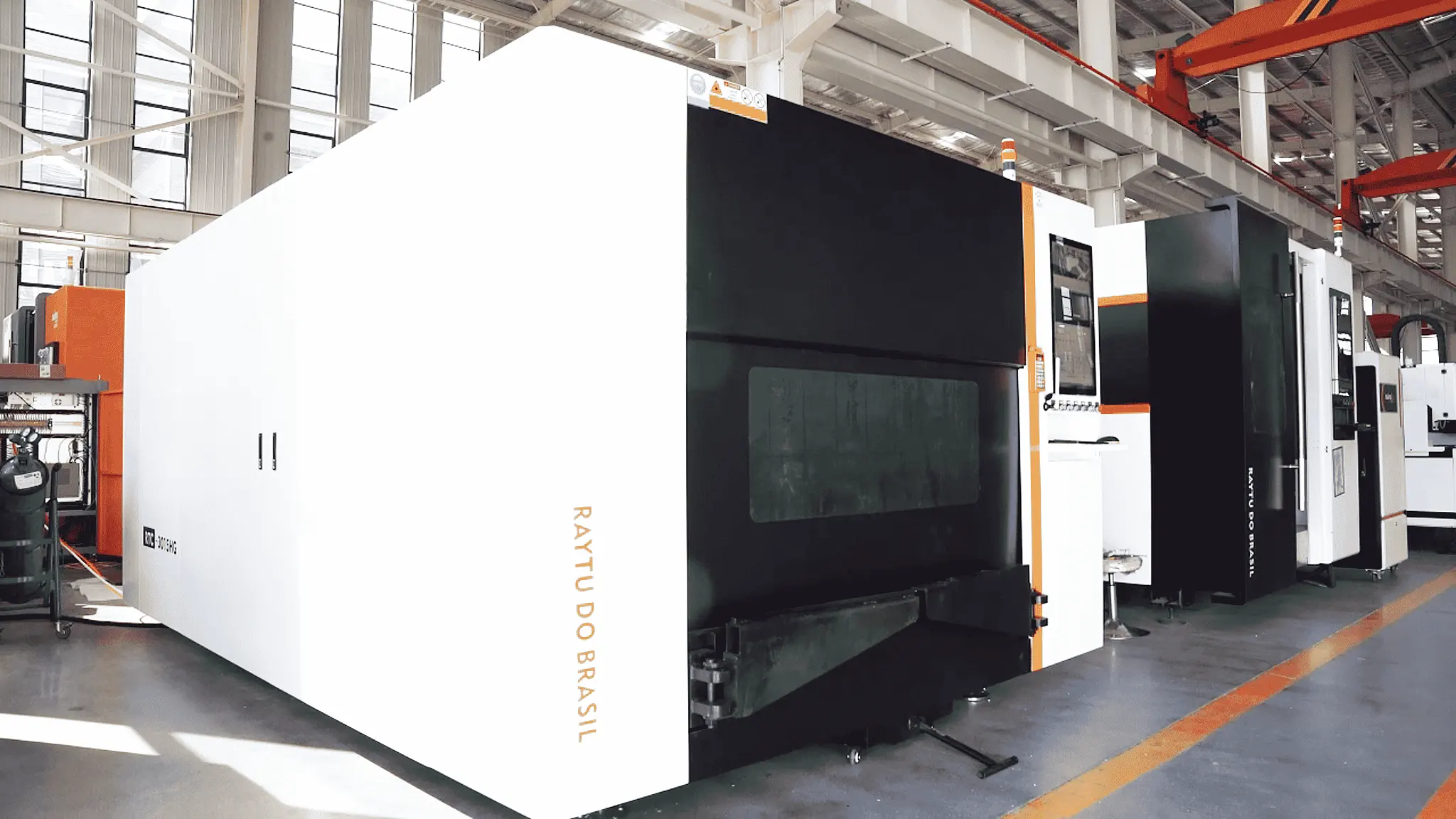 What role does processing gas play in laser cutting quality?